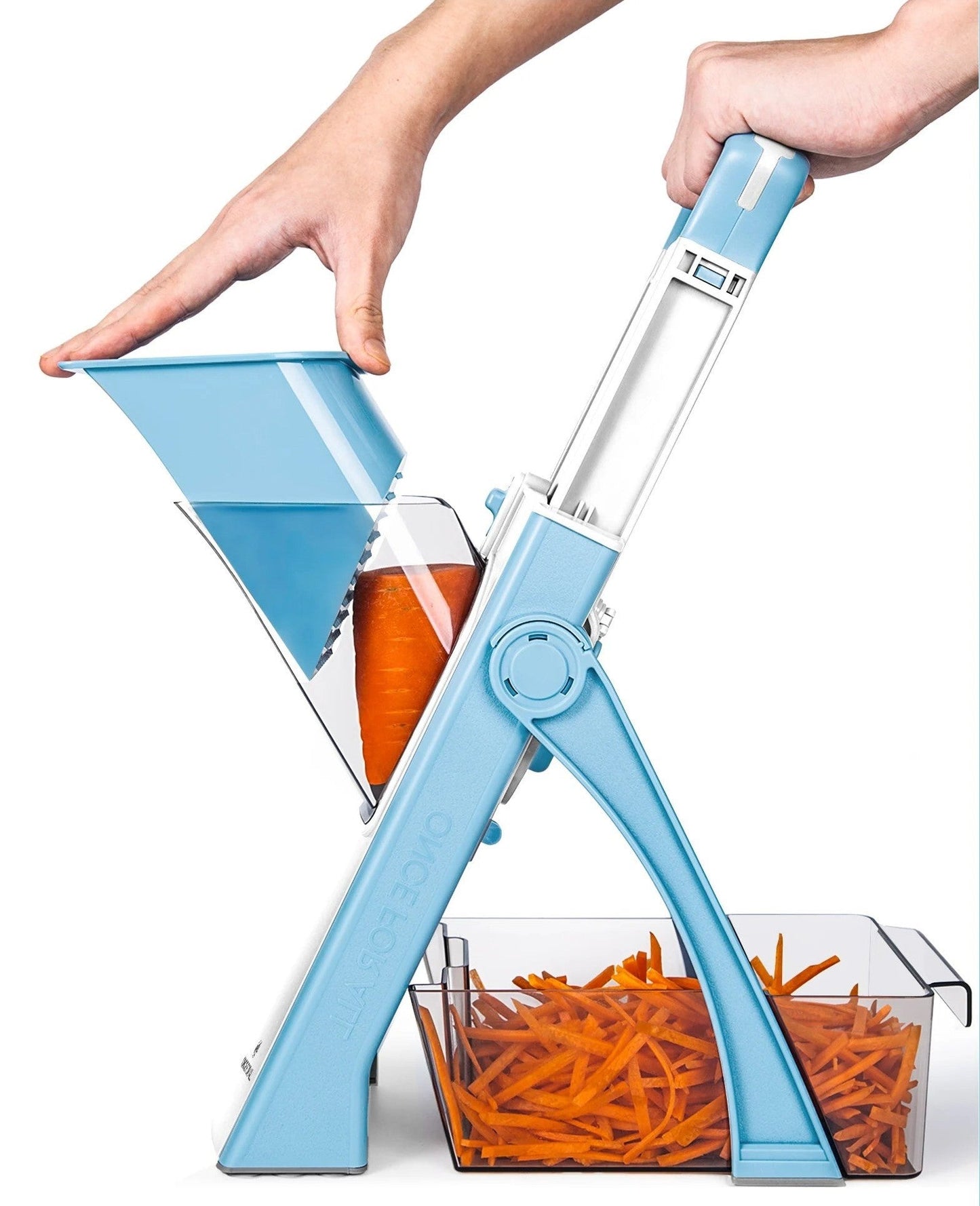 mandoline-cuisine-bleu-pale
