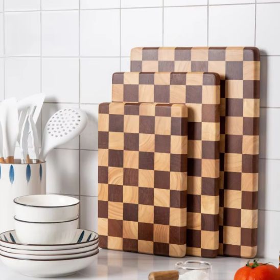 Planche-a-decouper-bois-en-hetre-grandeur