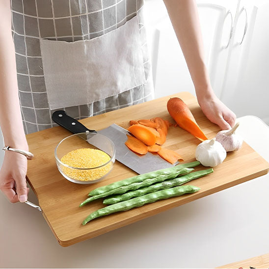 Planche-a-decouper-bois-plateau-de-presentation-de-legume