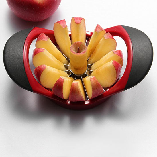 coupe-legumes-pomme-trancher-sur-le-comptoir