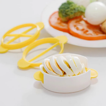 coupe-oeuf-personne-qui-a-trancher-un-oeuf