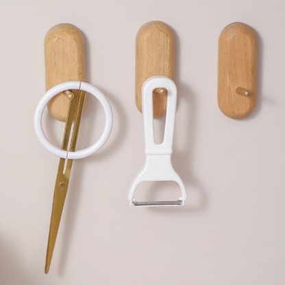 eplucheur-accrocher-au-mur