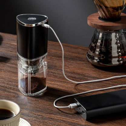 moulin-a-cafe-brancher-sur-un-chargeur