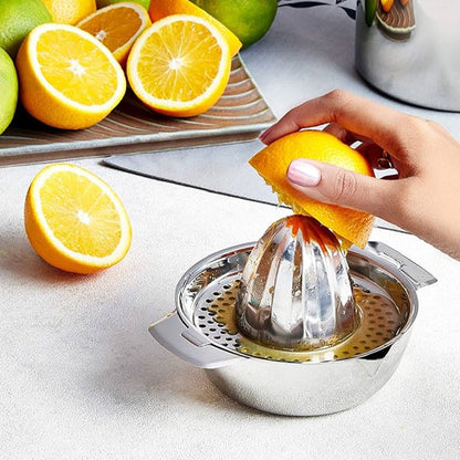 presse-agrume-personne-qui-va-presser-un-agrume