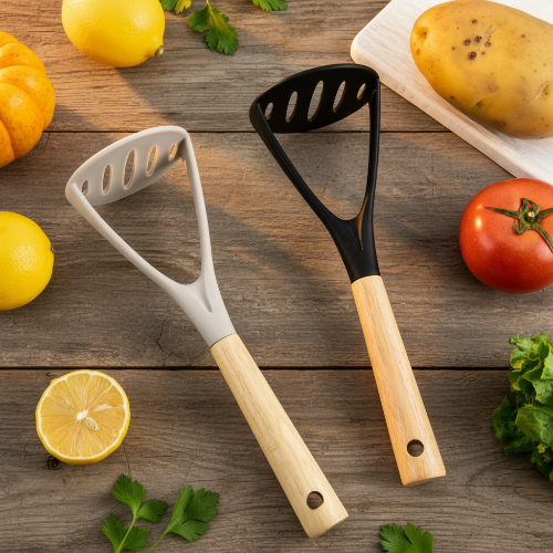 presse-puree-sur-le-comptoir-avec-des-legumes